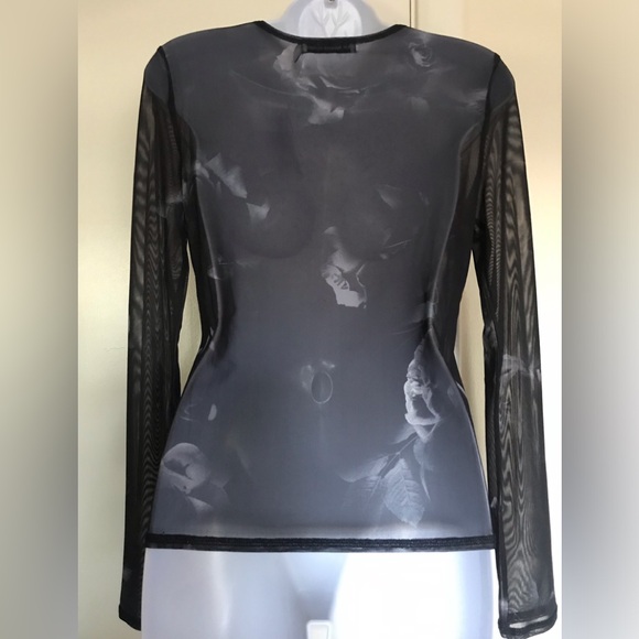 RM Rebecca Minkoff ,size L, long sleeves screen like fabric , nice details - Picture 5 of 16